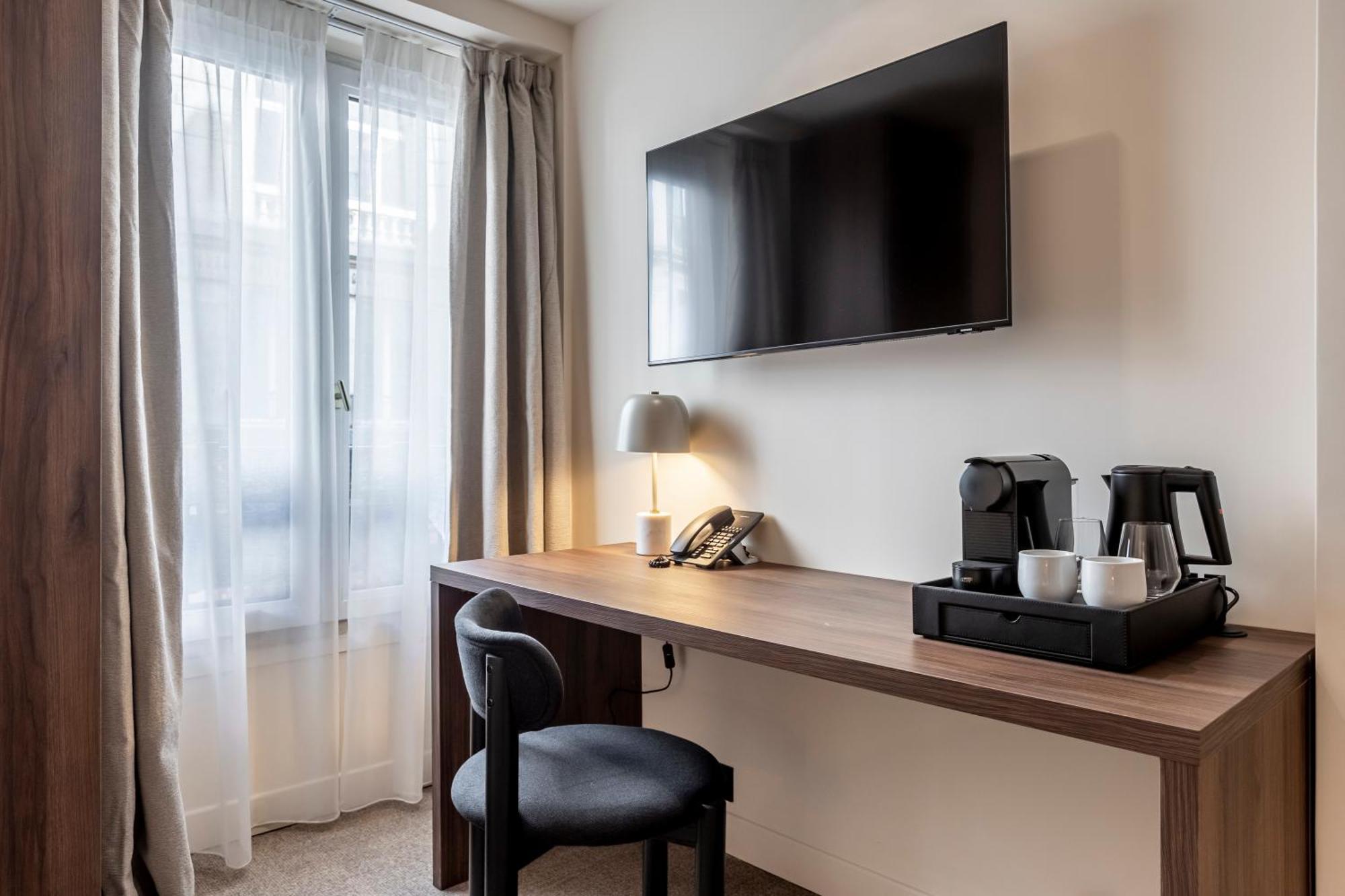 Le Monsieur By Sweett Hotel Paris Room photo